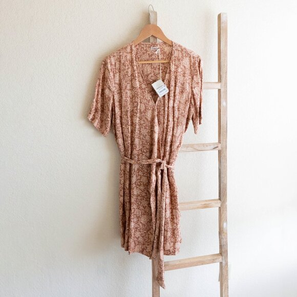 NWT Faherty Ashley Dress Women’s Size Medium Brown Floral 100% Linen Wrap Belted - Picture 2 of 10